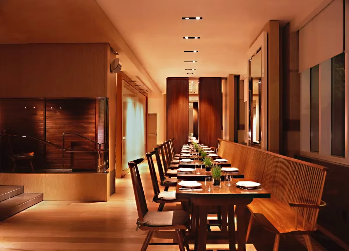 Blue Duck Tavern — atmosphere