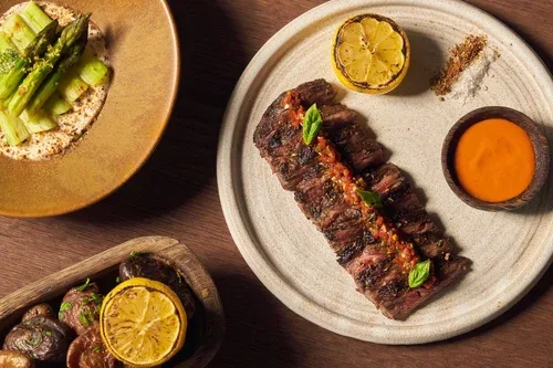 CASA NEOS — food