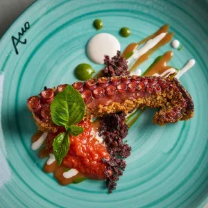 Amo — food
