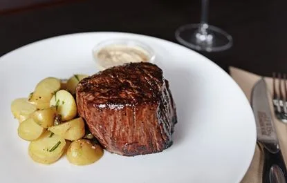 Lewis Steakhouse — food