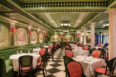 Brennan's Restaurant — photo 18