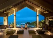 THE HIRAMATSU HOTELS & RESORTS GINOZA — atmosphere