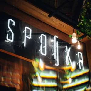 Spojka Karlín, Prague
