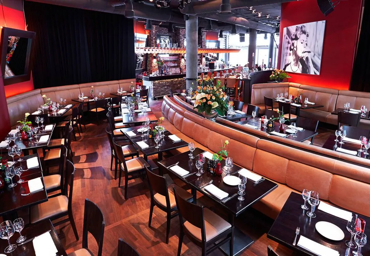 Riva Restaurant & Bar — photo 33