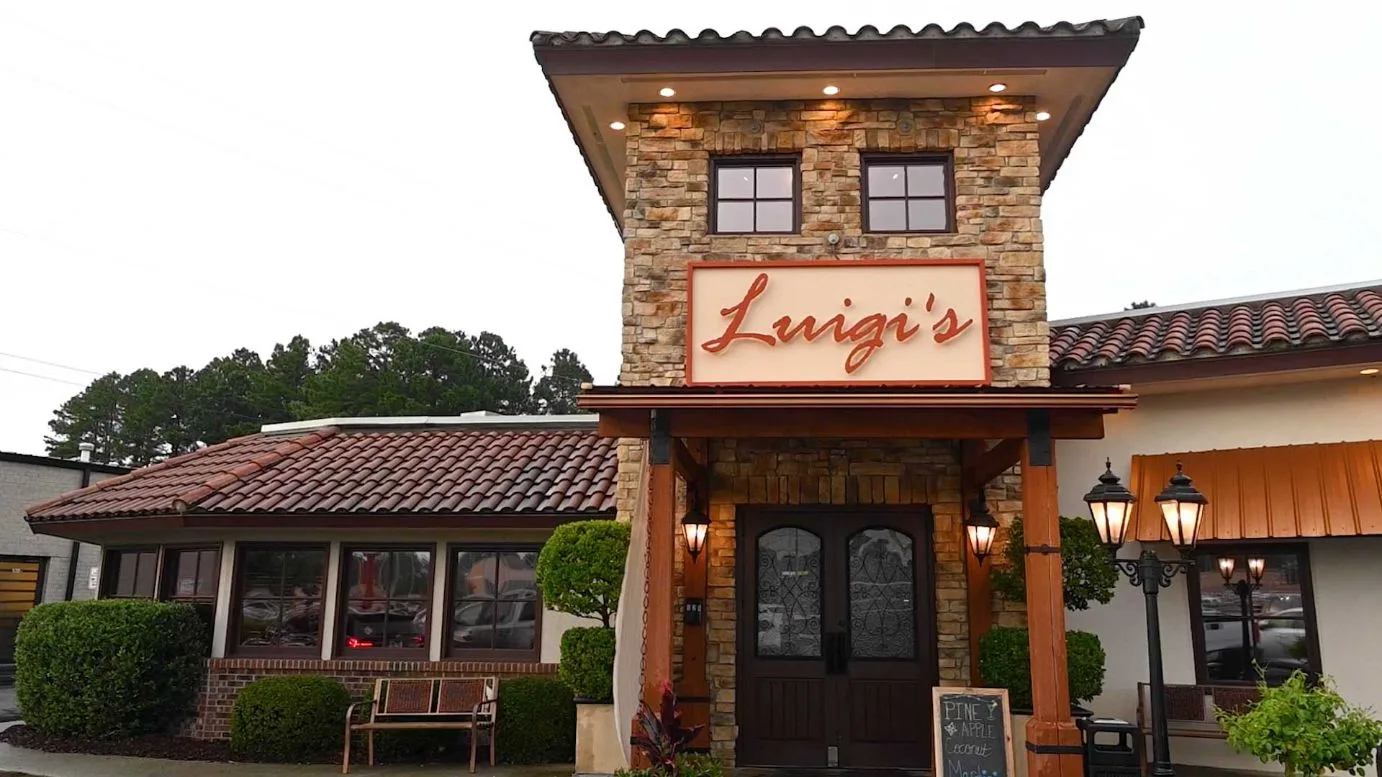 Luigi's Italian Chophouse & Bar — photo 7
