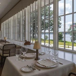 The Commodore - A Bartolotta Restaurant — photo 8