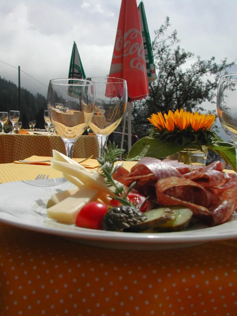 Berggasthaus Masescha — photo 29