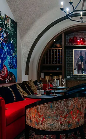 The Wine Grotto, Livonia