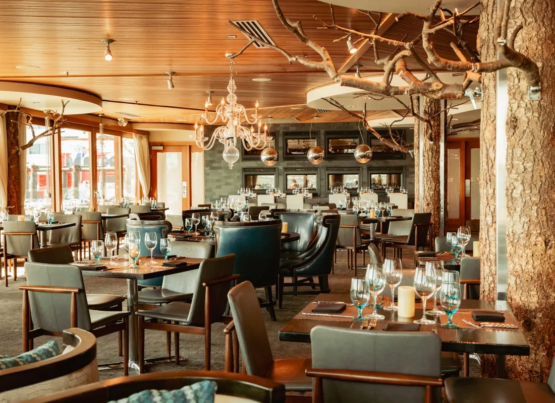 Six Seven Restaurant & Lounge — photo 11