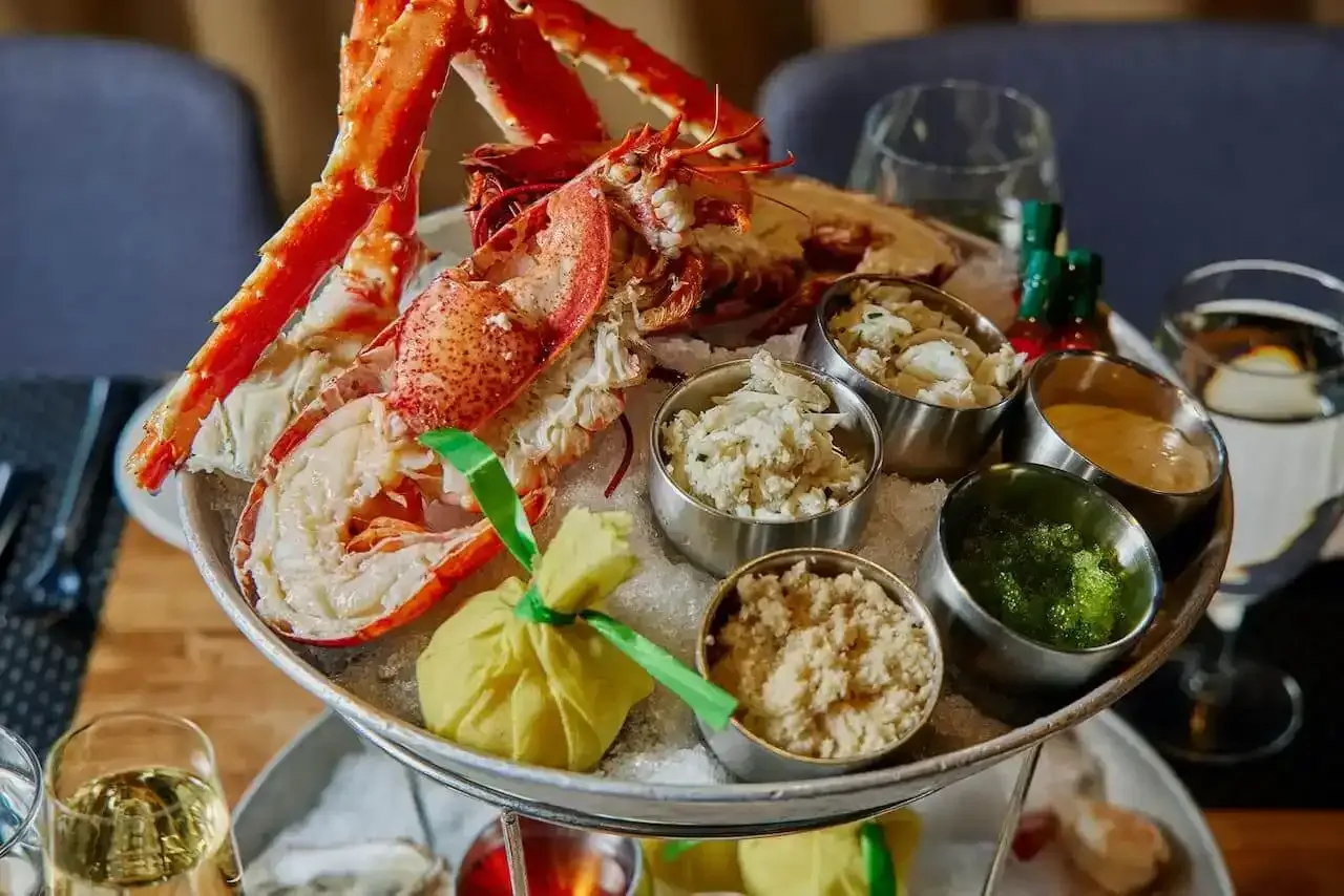 black & blue Steak and Crab — photo 34