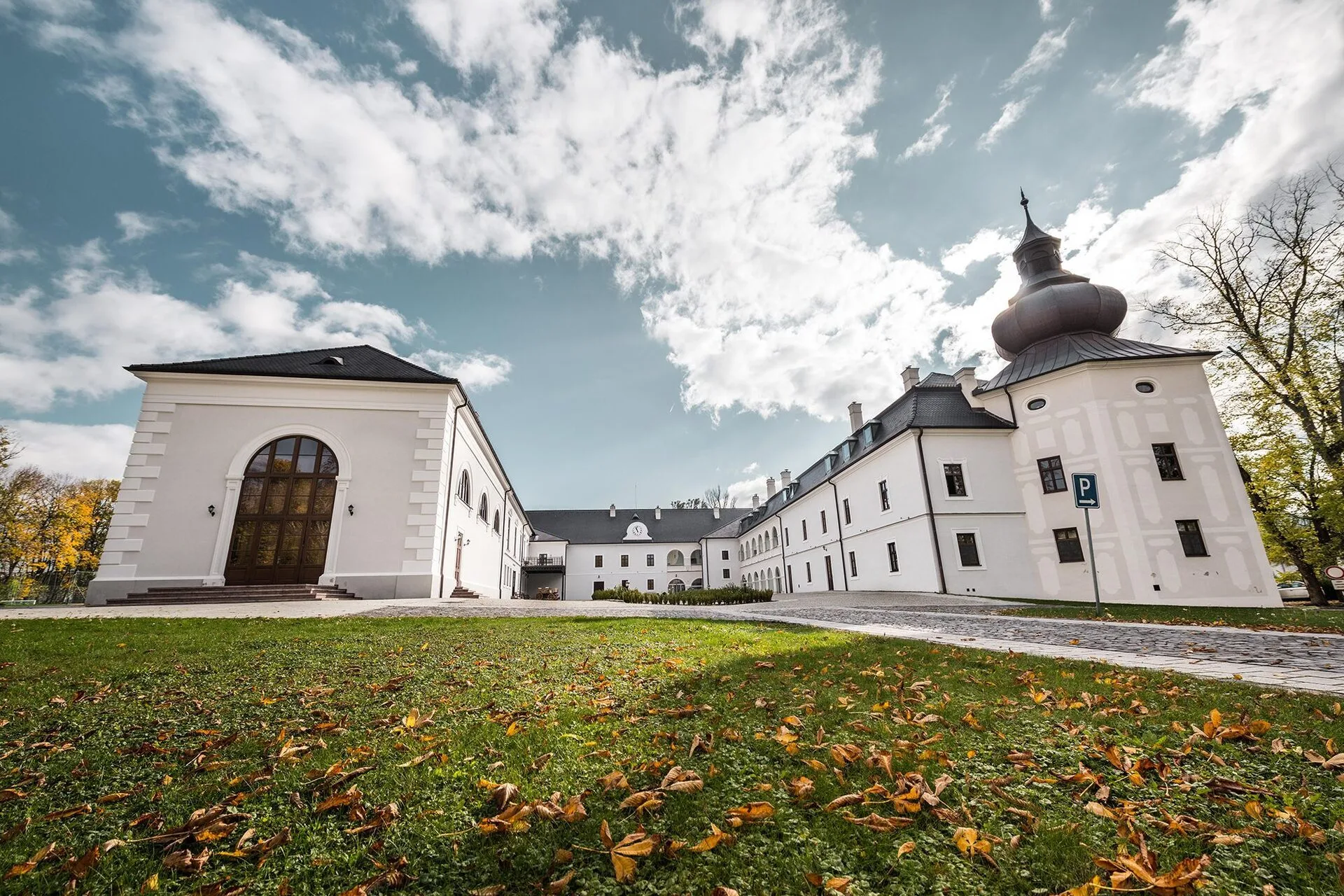 Reštaurácia SONGE Chateau Appony — photo 57