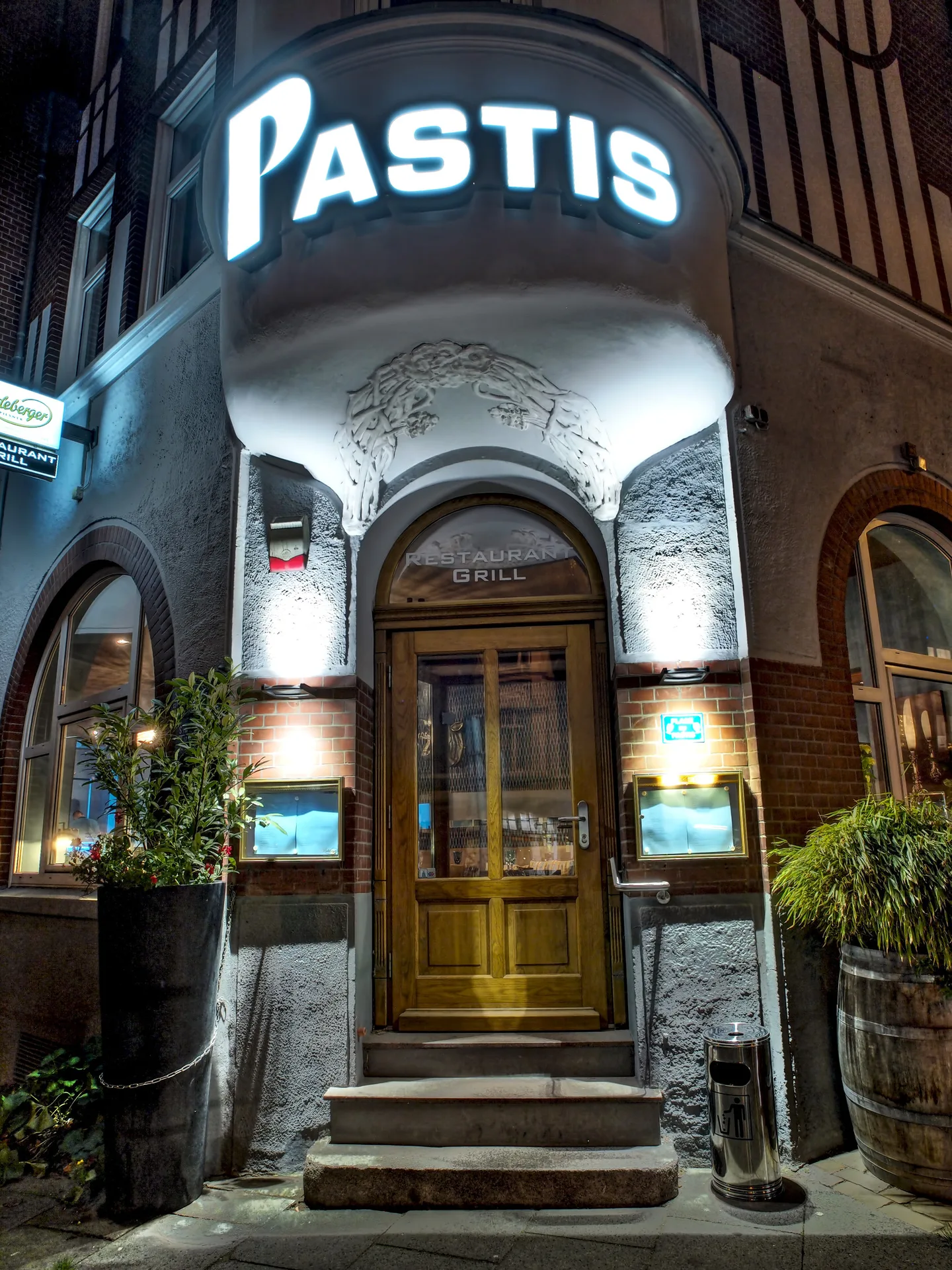 Pastis Grill-Restaurant — photo 4