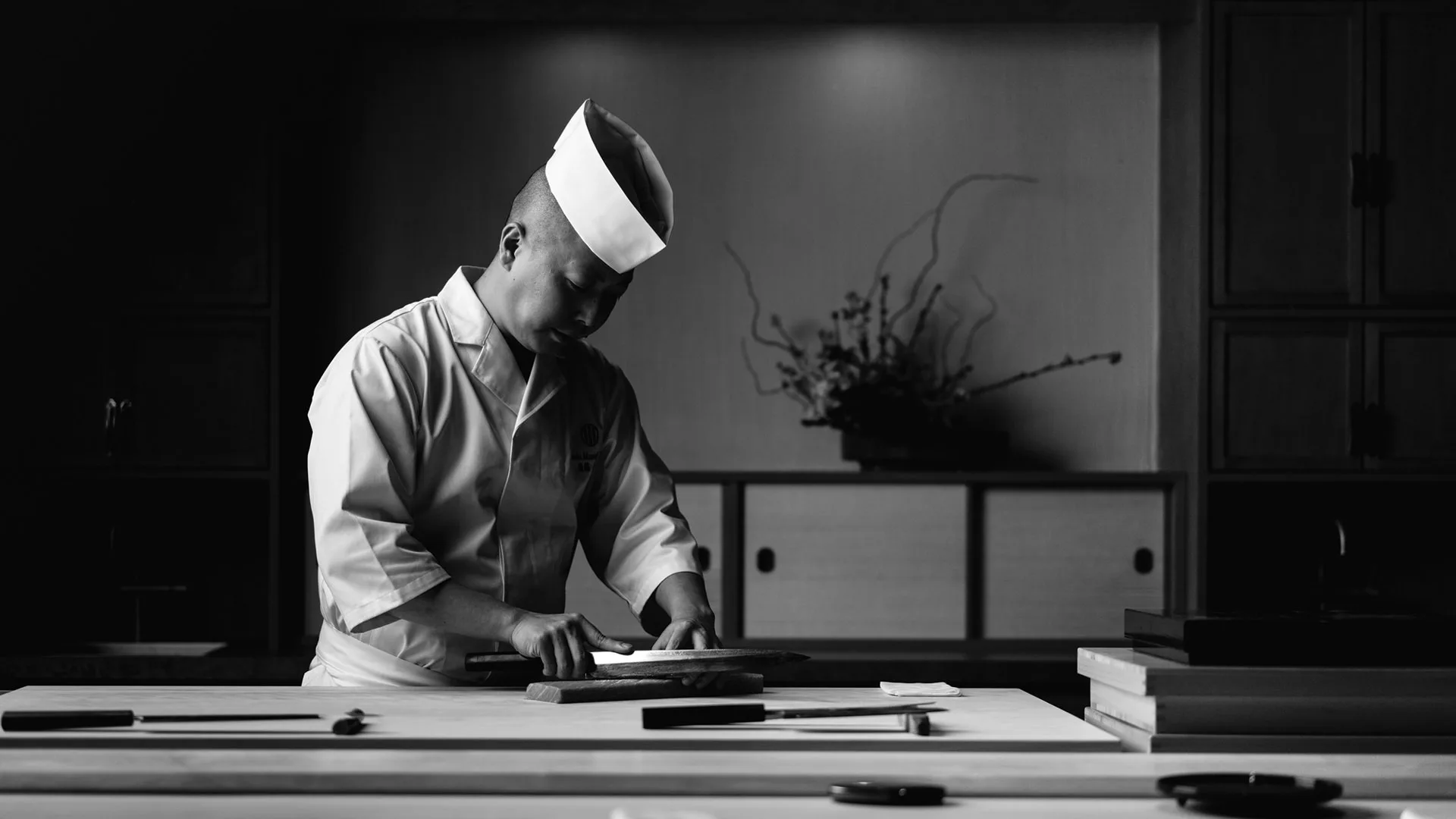 Sushi Masaki Saito — kitchen