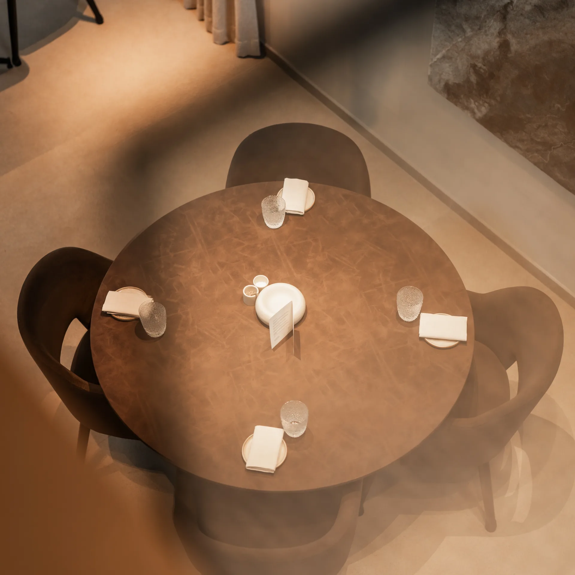Atelier Noun — atmosphere
