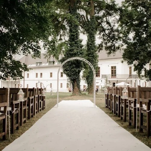 Reštaurácia SONGE Chateau Appony — photo 33