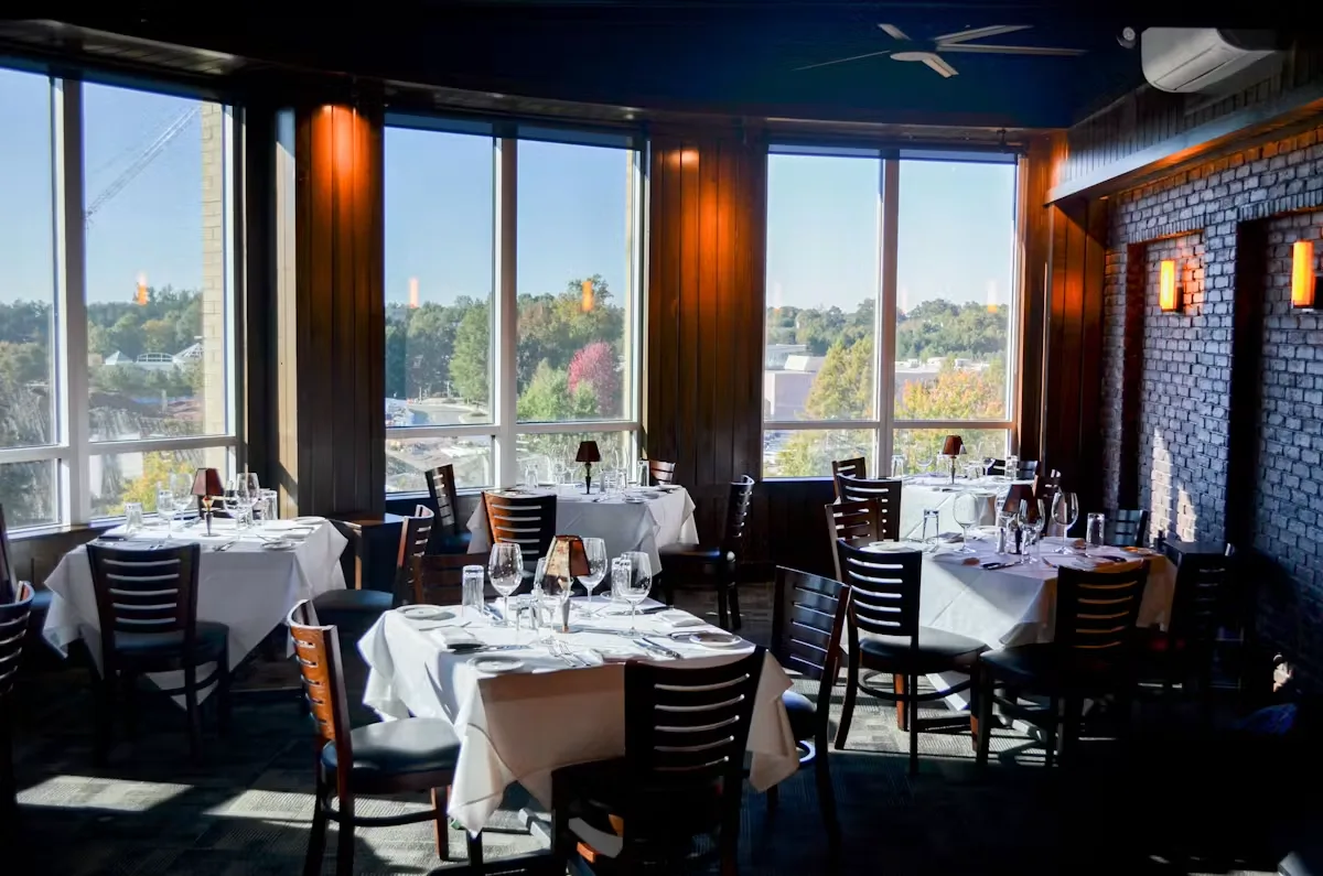 Frankie's The Steakhouse — atmosphere