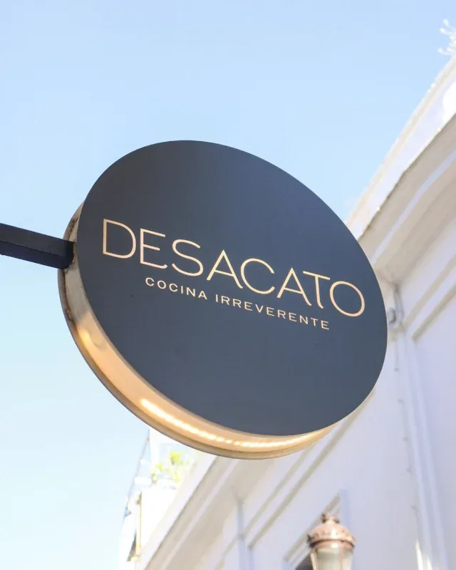DESACATO — kitchen