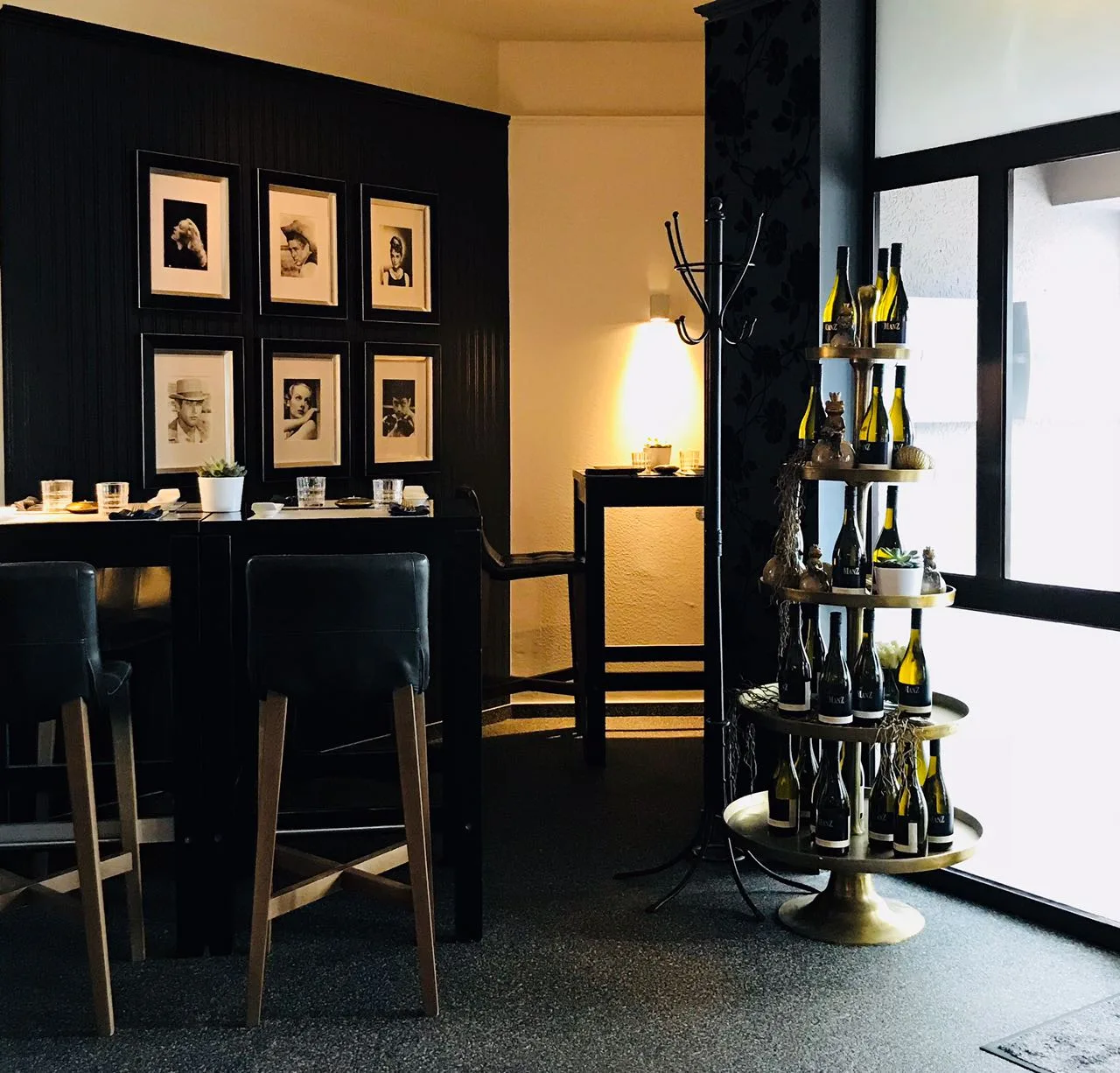 Restaurant Sonderbar — photo 32