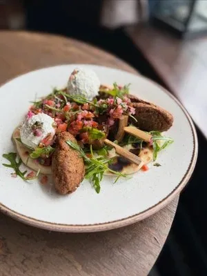 The White Hart — food