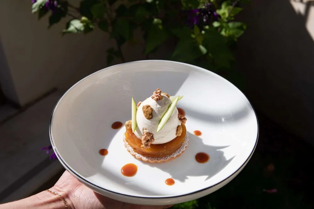 Table de Levernois — food
