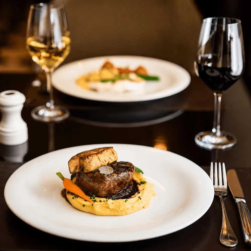 Oscar’s — food