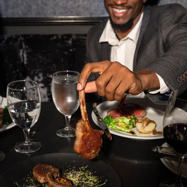 Kinzie Chophouse — photo 9
