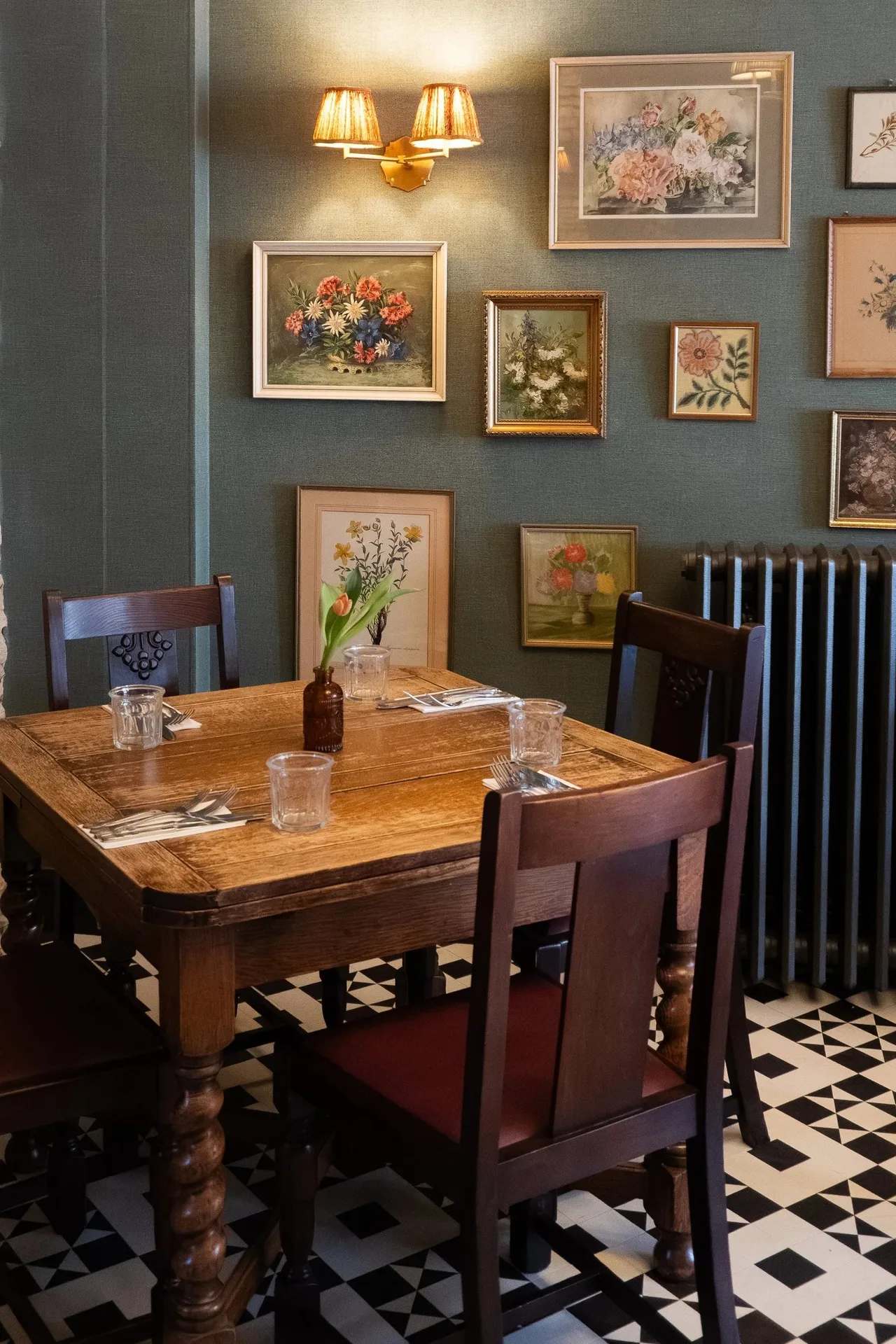 The Market Tavern — photo 32