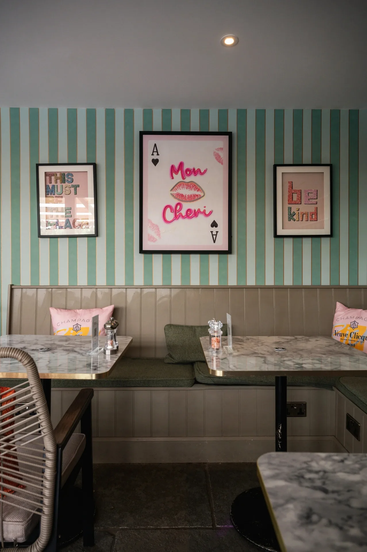 Z's Bistro — photo 36