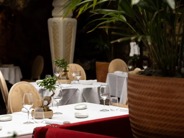 Le Chapon Fin — atmosphere