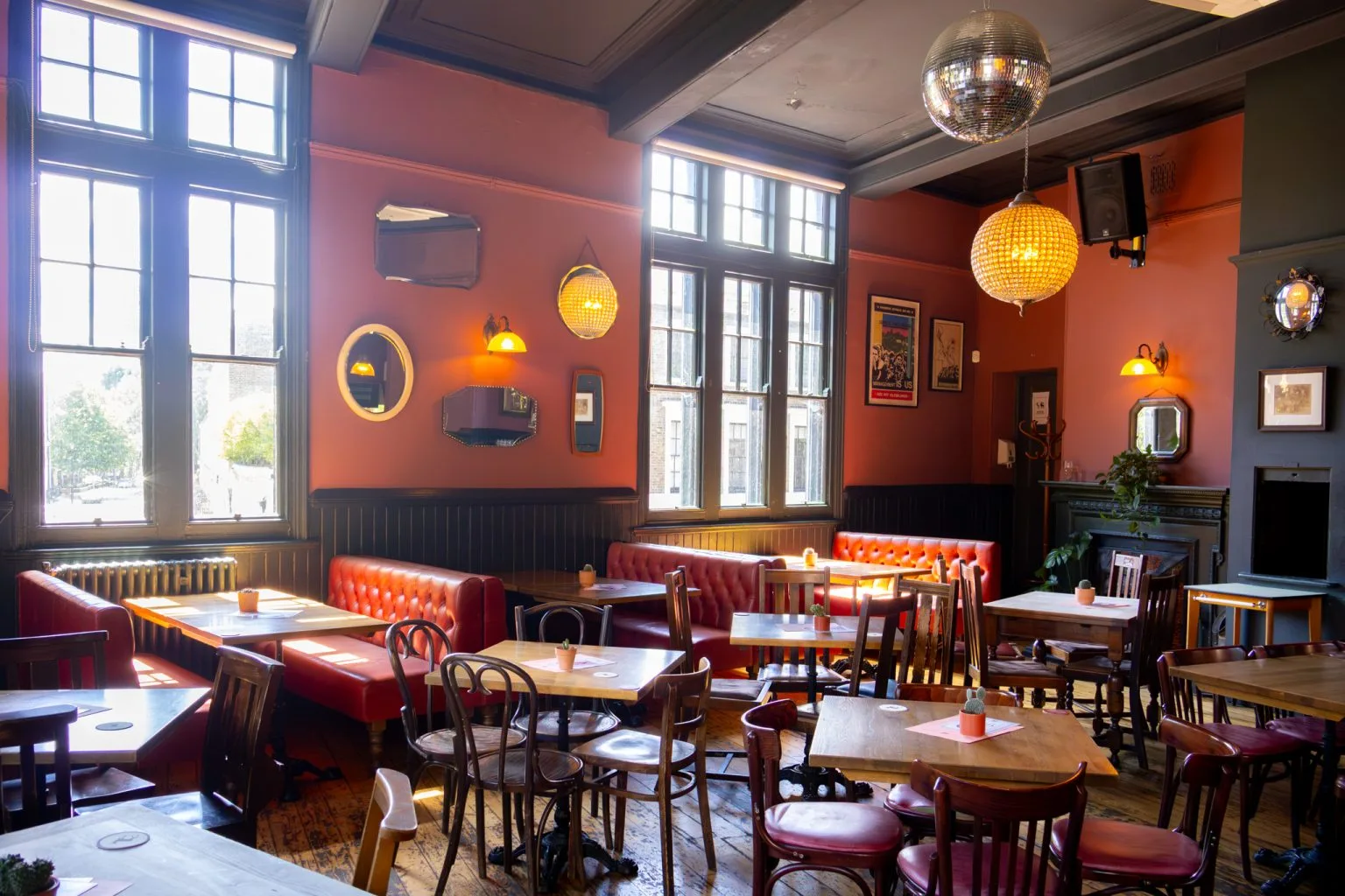 The Roebuck — photo 64
