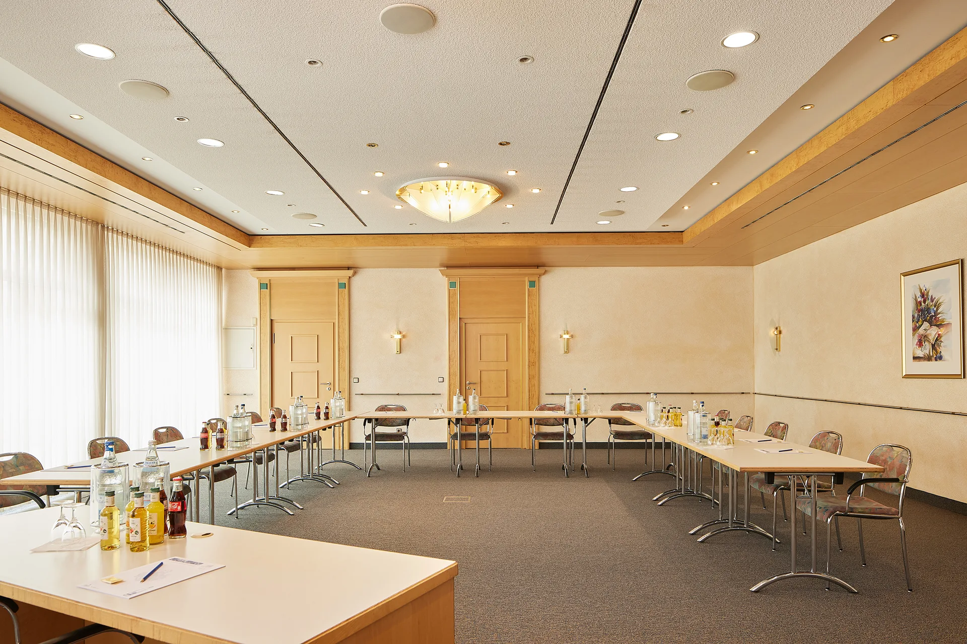 Hotel Zum Schiff - Restaurant — photo 10