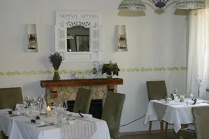 Rebstock La petite Provence — atmosphere