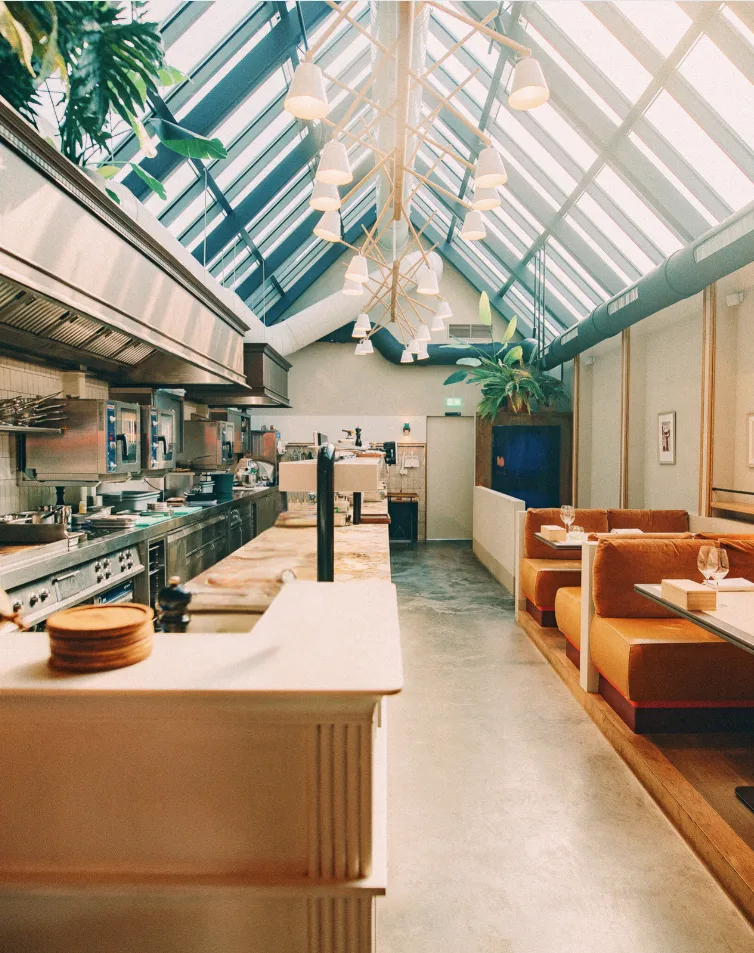 SAAM restaurant — photo 17
