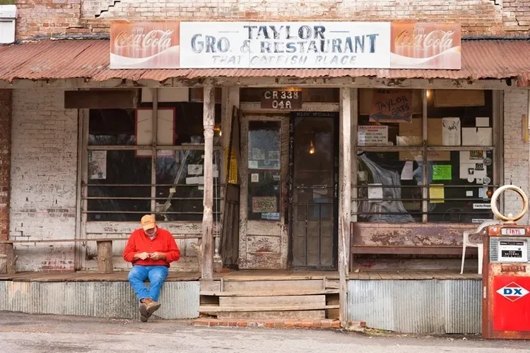 Taylor Grocery — photo 6
