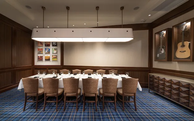 Bob's Steak & Chop House — atmosphere