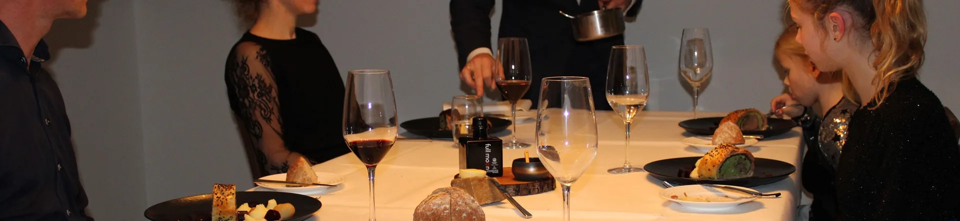 Marijke Muoi WINE & DINE — photo 31