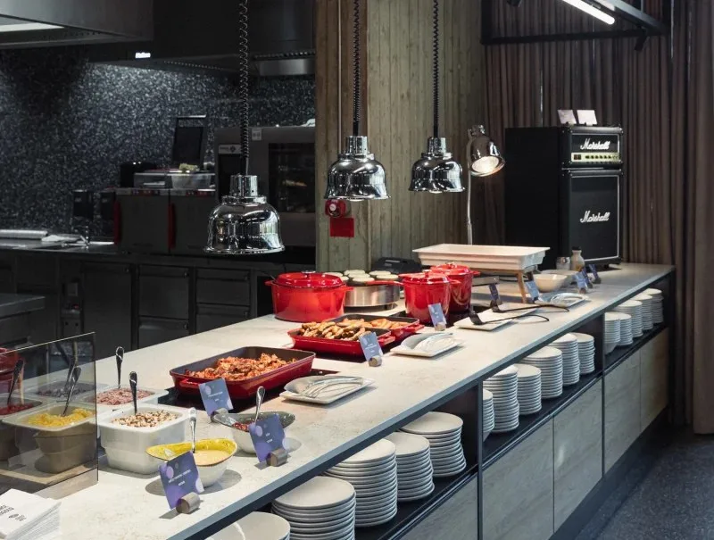 BACKSTAGE RESTAURANT — photo 19