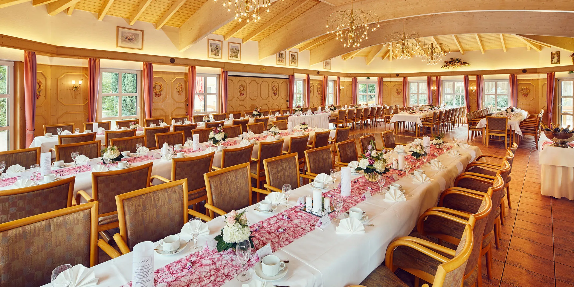 Schlossberg Hotel Restaurant — photo 11