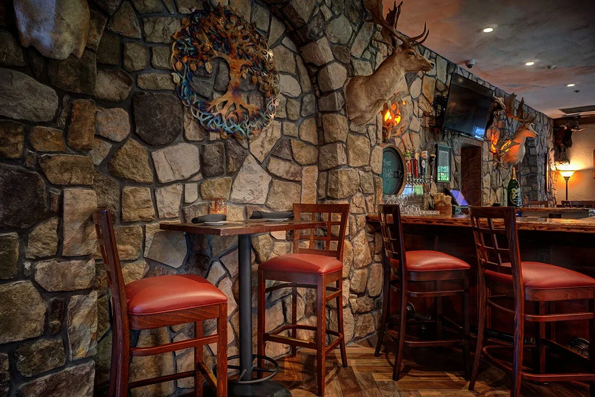 Vintage Tavern — photo 70
