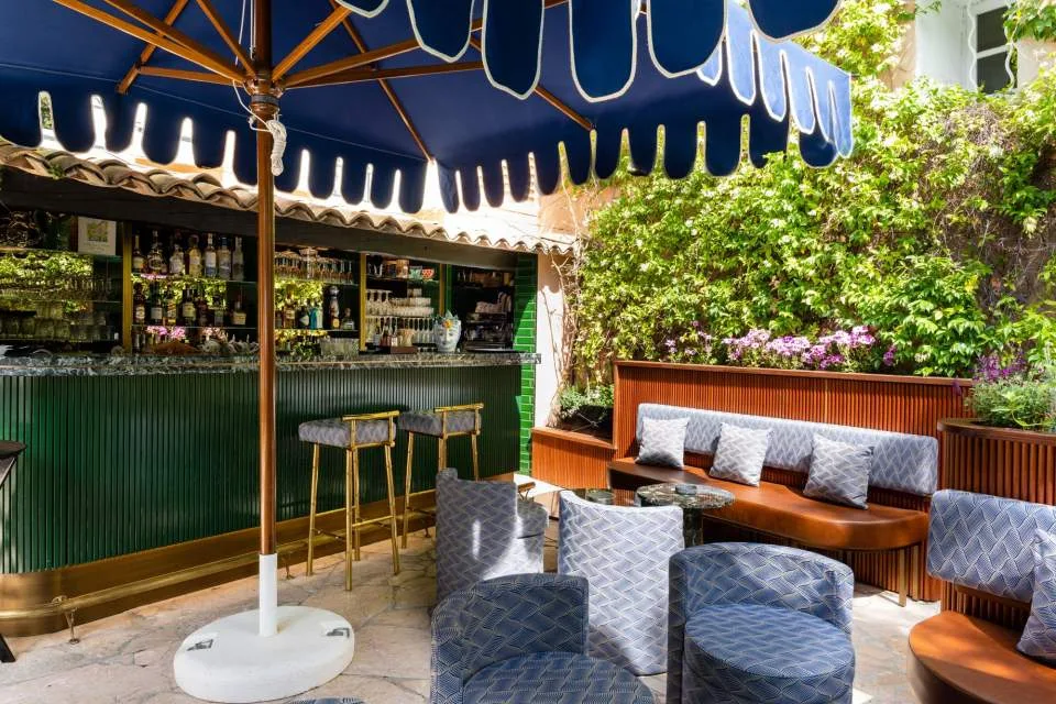 Le Patio — photo 18