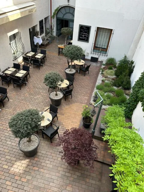 Rango restaurace — photo 17