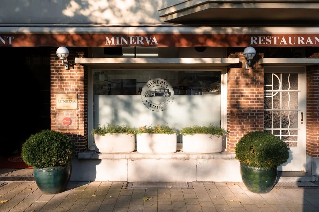 Minerva — atmosphere