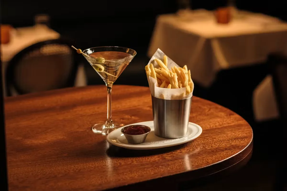 Cecchi's Bar and Grill — food