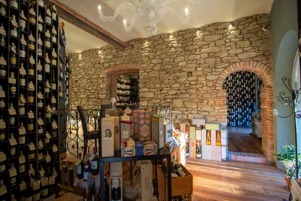 Enoteca Meucci — photo 19