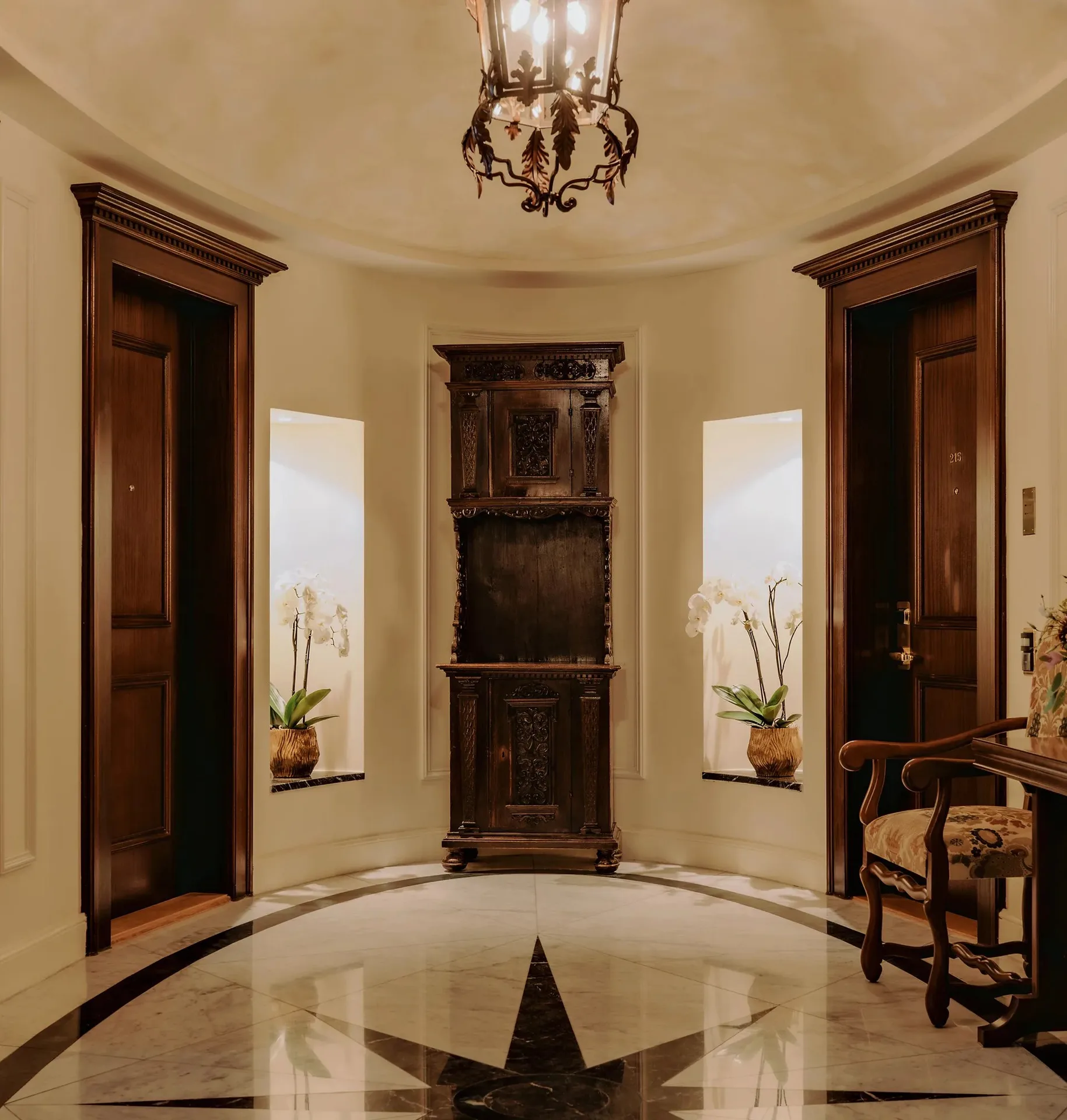 Badrutt’s Palace Hotel — atmosphere