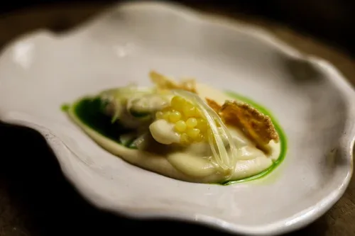 Ravintola C — food