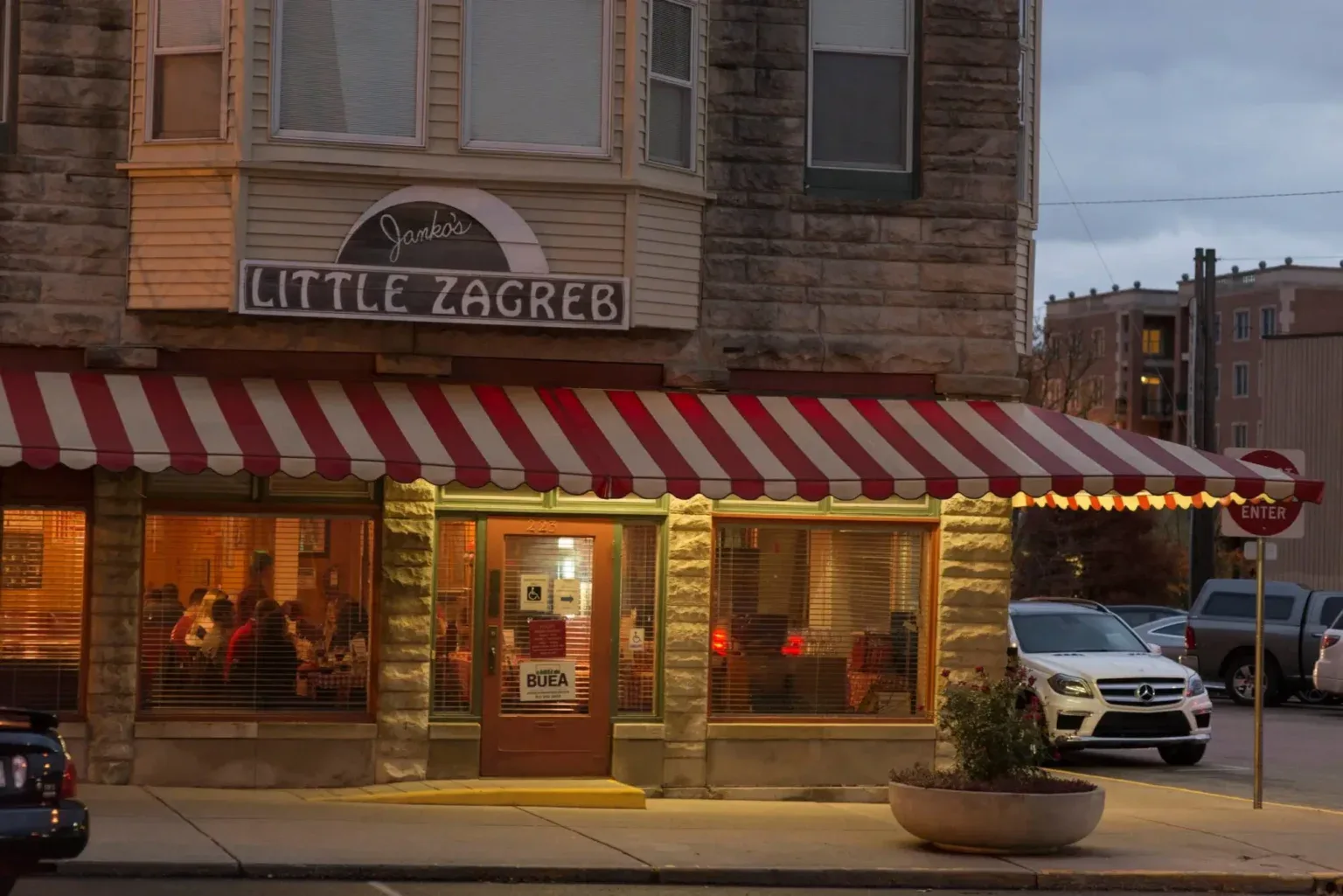 Janko's Little Zagreb Restaurant — photo 11