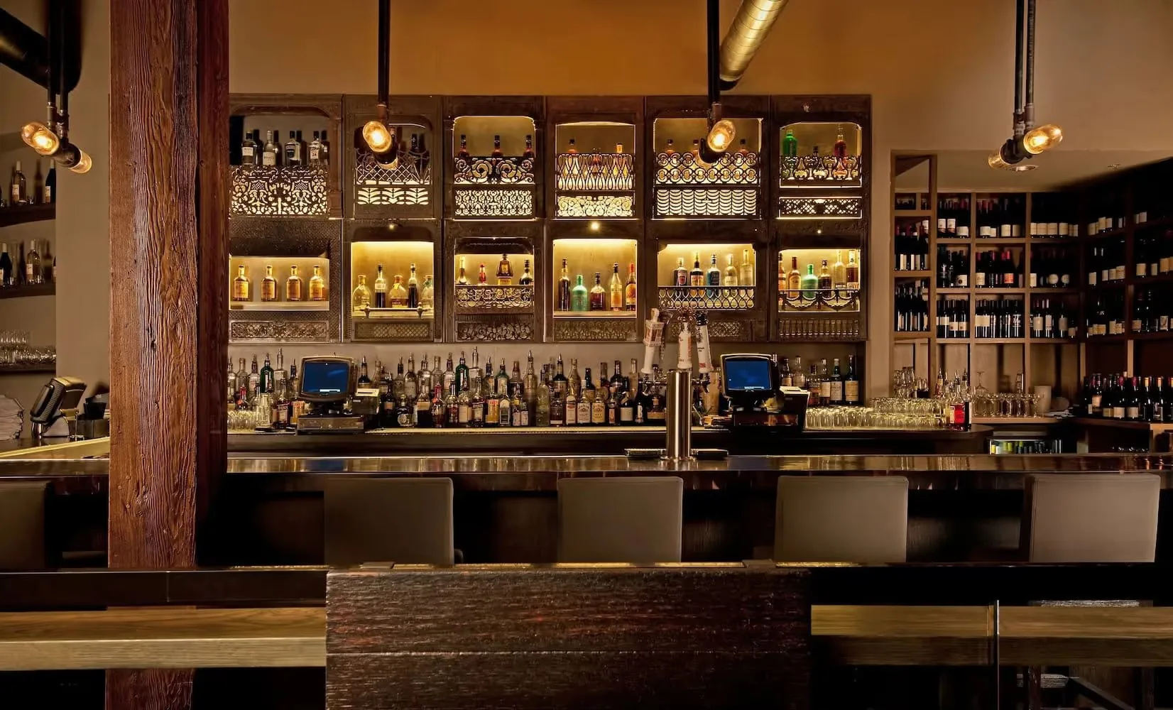 Girl & The Goat — atmosphere