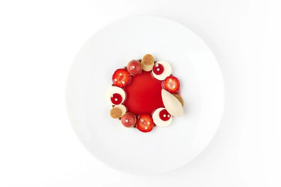 Des Trois Tours — food