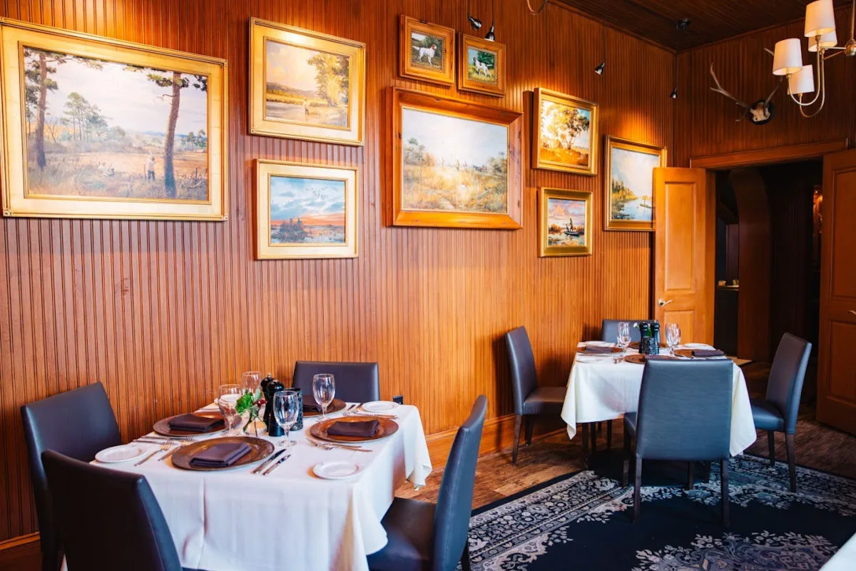 Halls Chophouse — photo 6